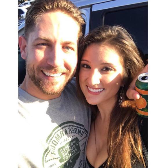 Meet your Posher, Nichole - Picture 1 of 1